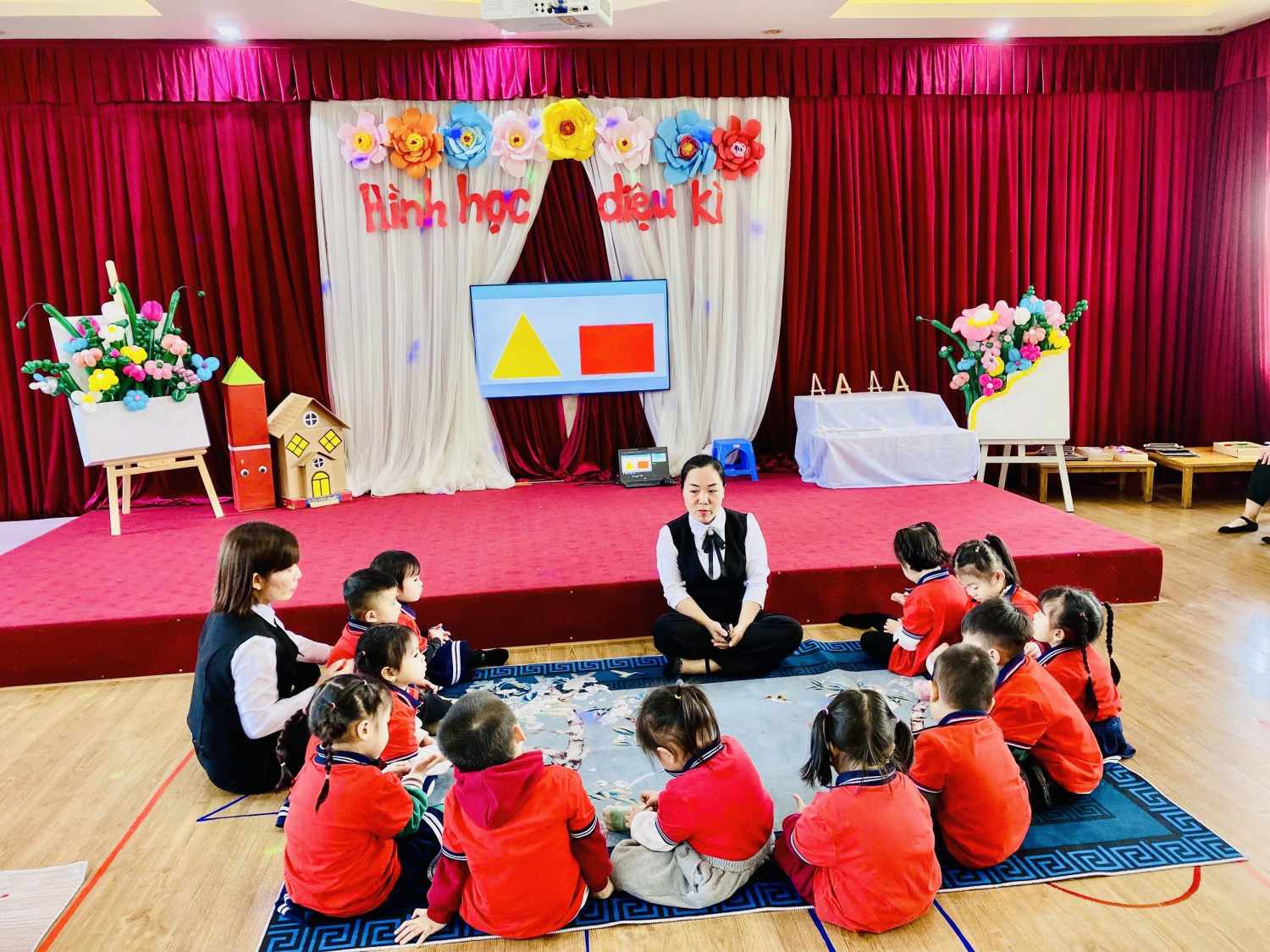 CHUYÊN ĐỀ GIÁO DỤC: EM BÉ 3 TUỔI VỚI HOẠT ĐỘNG LÀM QUEN VỚI TOÁN