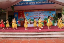 Văn nghệ của các bé khai giảng năm học mới