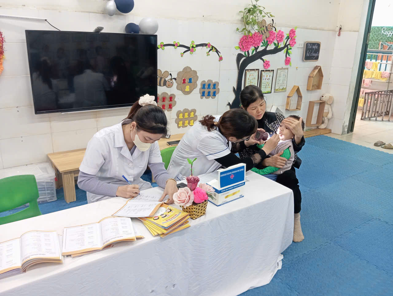 z7271165905729 8b4ca4ed806f12e7edf69f48b3478483